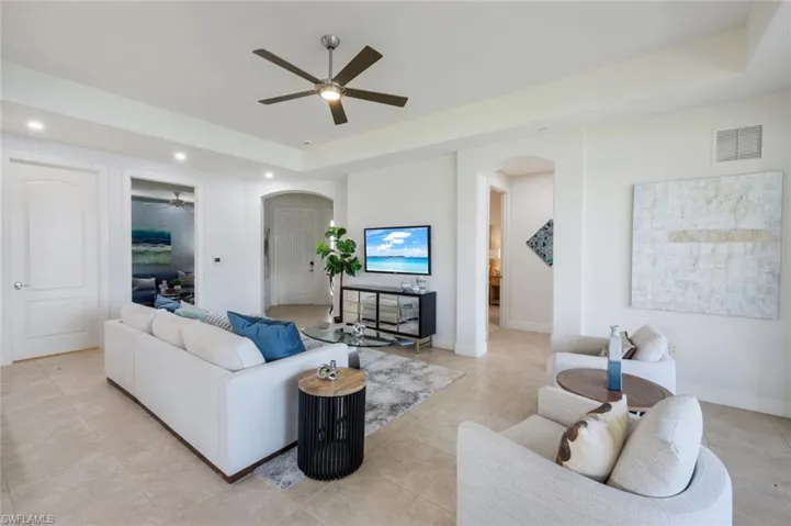 HIGH CEILINGS, FLOODED WITH NATURAL LIGHT