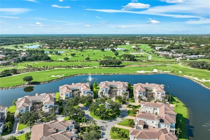 558 Avellino Isles Cir 14102, Naples, Florida 34119