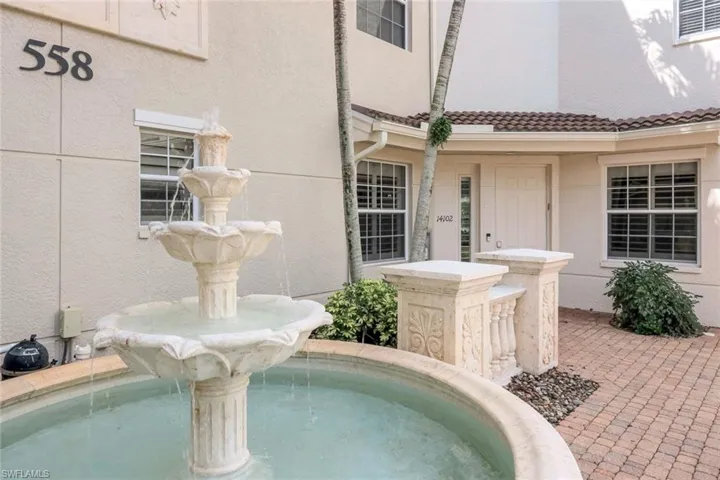 SPARKLING FOUNTAIN AT ENTRY TO UNIT 14102