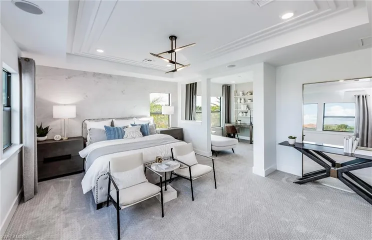 Photos are of a staged model home. Illustration purposes only. Options may vary.