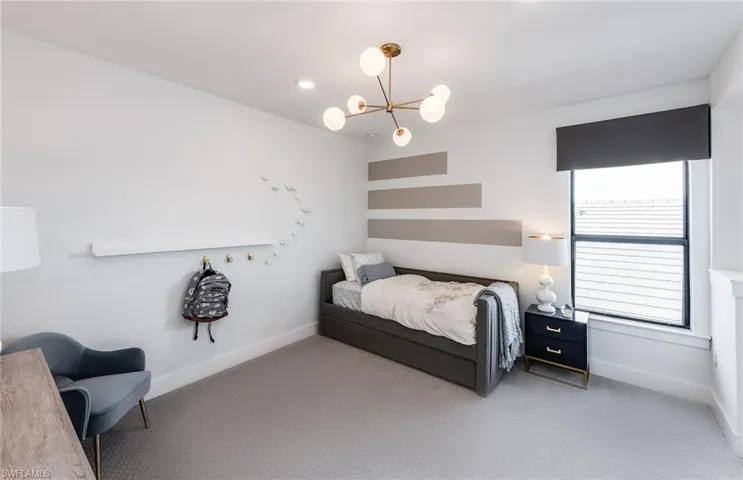 Photos are of a staged model home. Illustration purposes only. Options may vary.