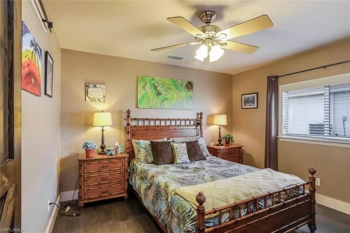 920 NW 3rd  AVE, Cape Coral, FL 33993