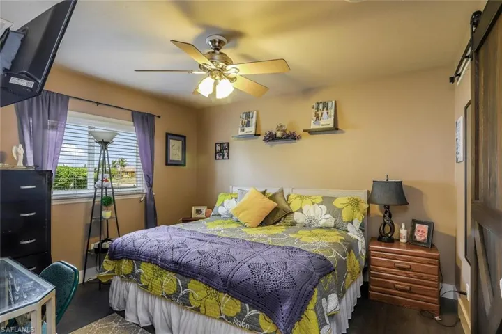 920 NW 3rd  AVE, Cape Coral, FL 33993