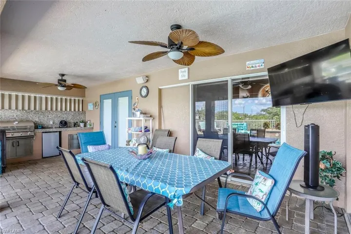 920 NW 3rd  AVE, Cape Coral, FL 33993