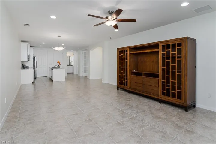 14939  EDGEWATER  CIR, Naples, FL 34114