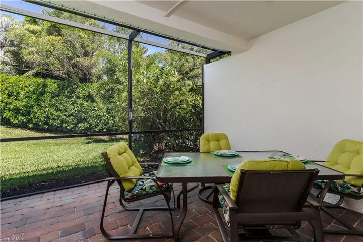 14939 Edgewater Cir, Naples, Florida 34114