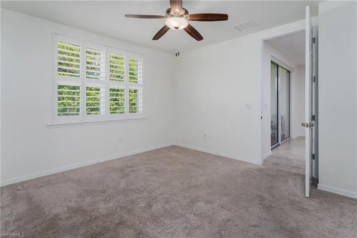 14939 Edgewater Cir, Naples, Florida 34114