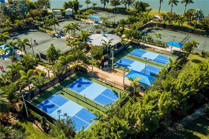 14939  EDGEWATER  CIR, Naples, FL 34114