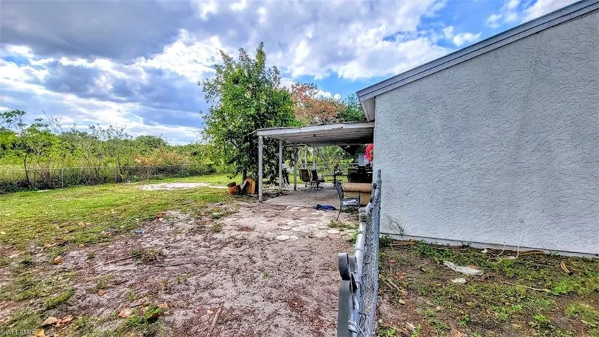 4037 W Sunflower  CIR, Labelle, FL 33935