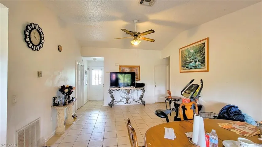 4037 W Sunflower  CIR, Labelle, FL 33935