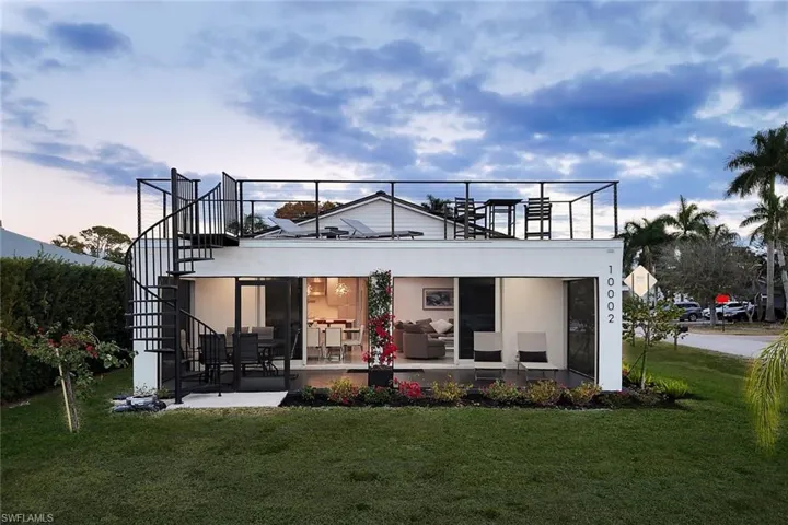 Spiral staircase adds to the bold design