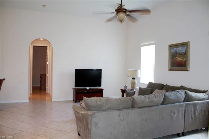4213 SW 14TH  PL, Cape Coral, FL 33914
