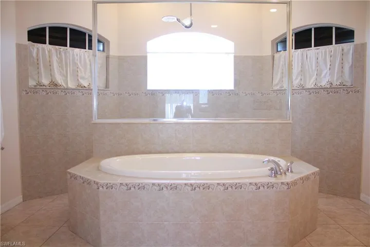 4213 SW 14TH  PL, Cape Coral, FL 33914