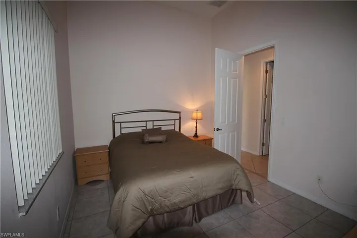 4213 SW 14TH  PL, Cape Coral, FL 33914
