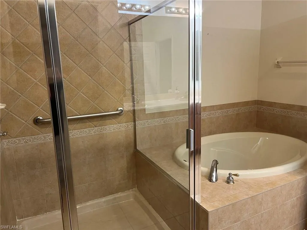 9631 Spanish Moss WAY, Bonita Springs, FL 34135,225042326