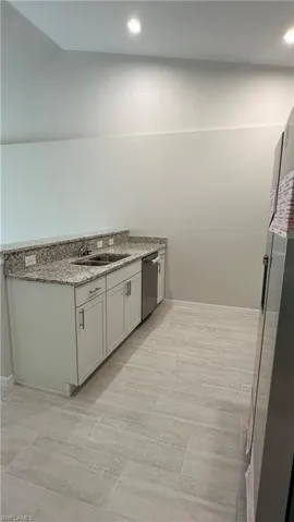 607 Se 7th St, Cape Coral, Florida 33990
