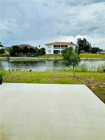 607 Se 7th St, Cape Coral, Florida 33990