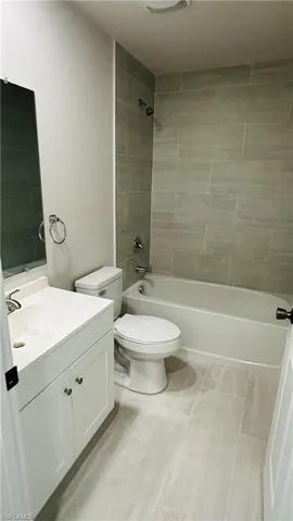 607 Se 7th St, Cape Coral, Florida 33990