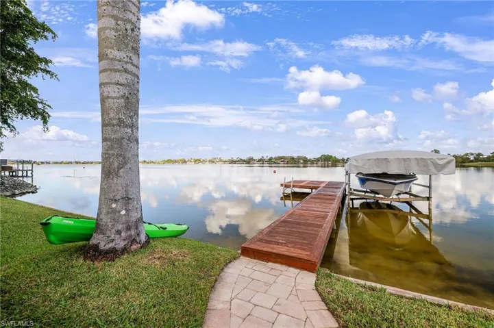 5100 Harborage Dr, Fort Myers, Florida 33908