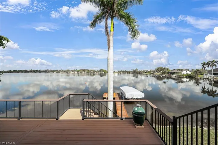 5100  Harborage  DR, Fort Myers, FL 33908