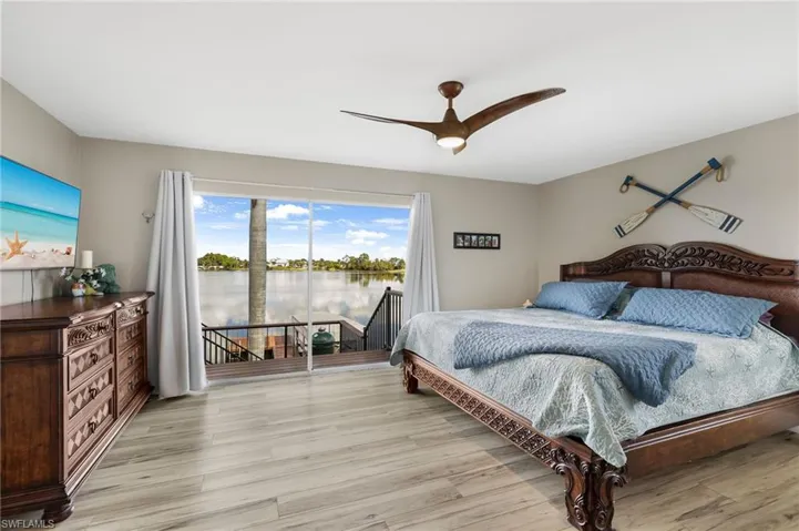 5100  Harborage  DR, Fort Myers, FL 33908