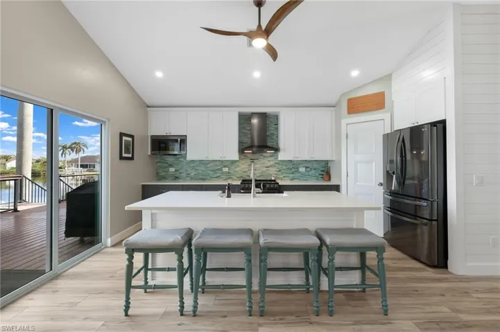 5100  Harborage  DR, Fort Myers, FL 33908