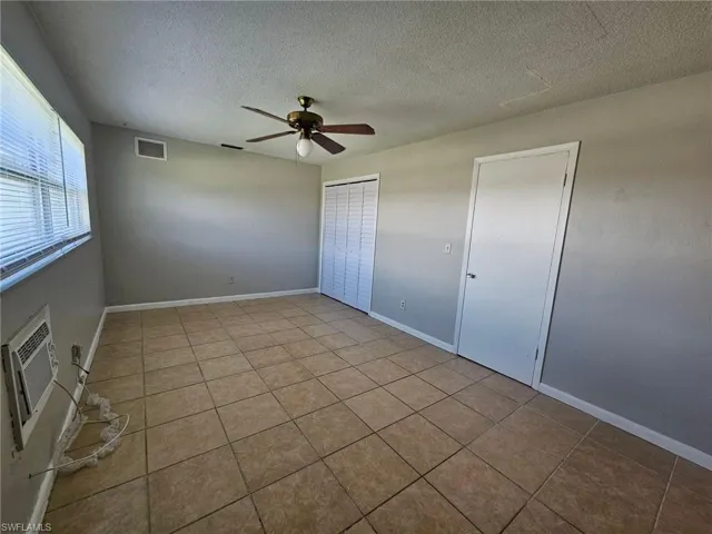 3810 Se 12th Ave 1, Cape Coral, Florida 33904