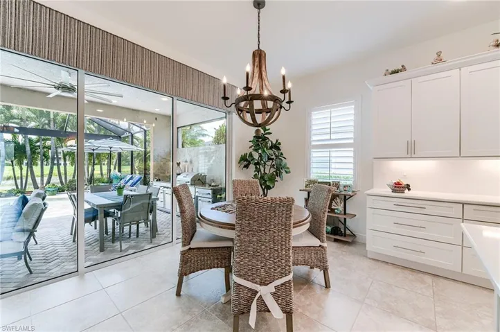 10566 Carena Cir, Fort Myers, Florida 33913