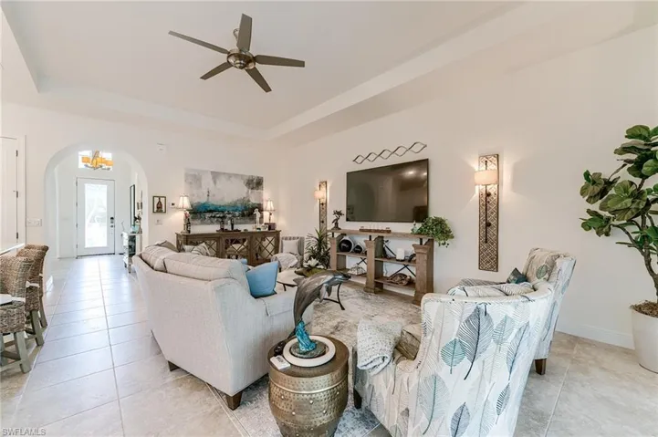 10566 Carena Cir, Fort Myers, Florida 33913