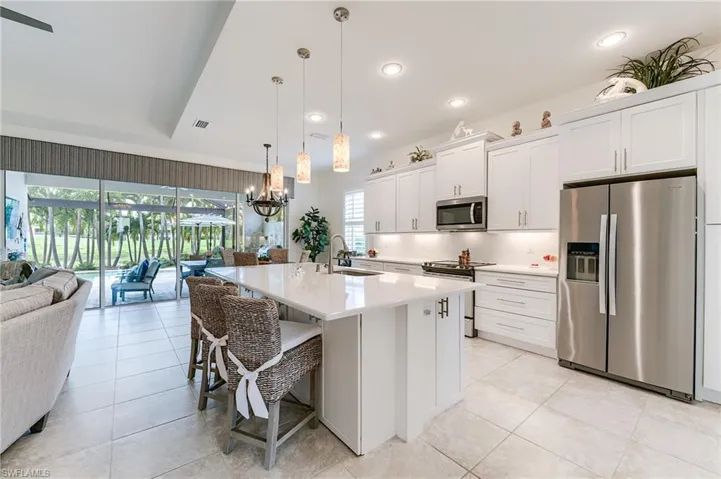 10566 Carena Cir, Fort Myers, Florida 33913