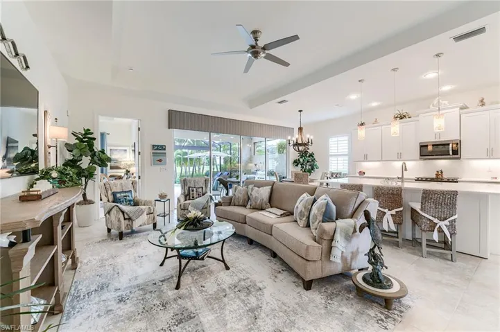 10566 Carena Cir, Fort Myers, Florida 33913