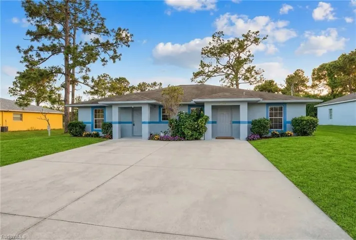 4741/4743  27th SW ST, Lehigh Acres, FL 33973