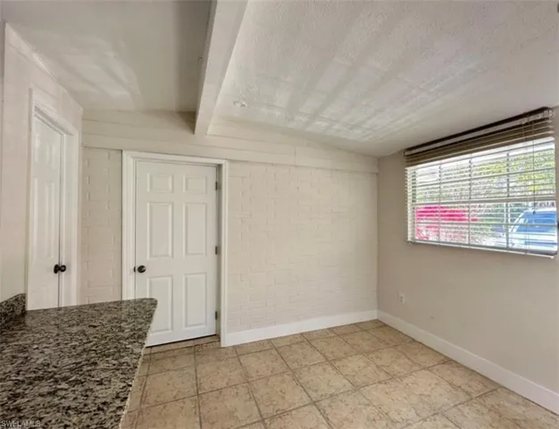 2240 Estey Ave, Naples, Florida 34104