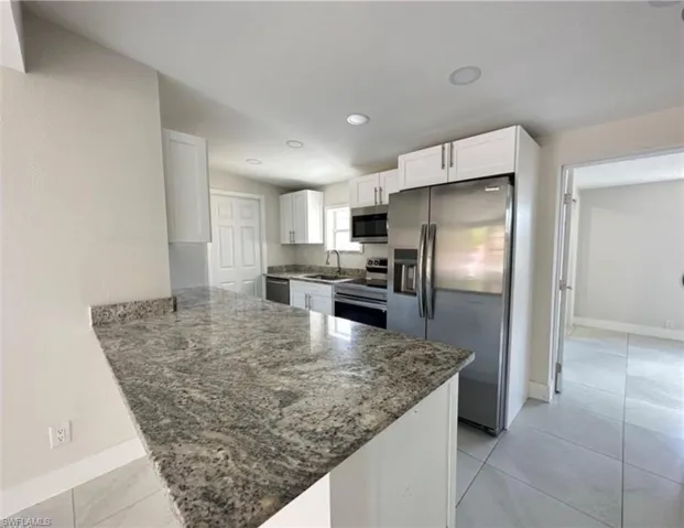 2240 Estey Ave, Naples, Florida 34104