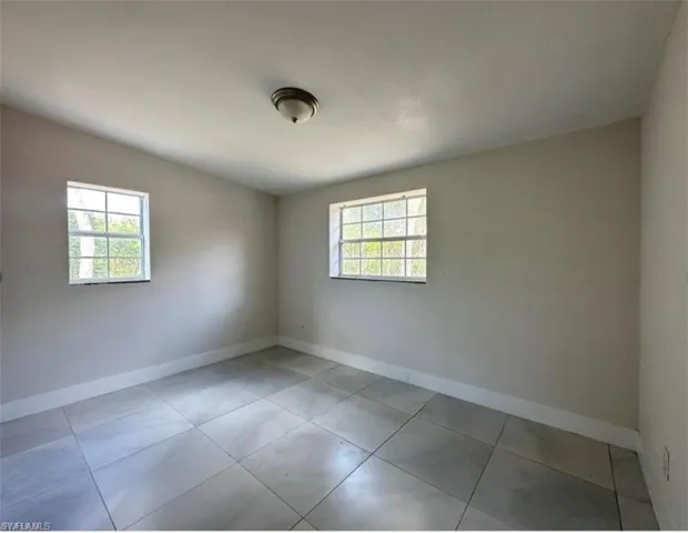 2240 Estey Ave, Naples, Florida 34104