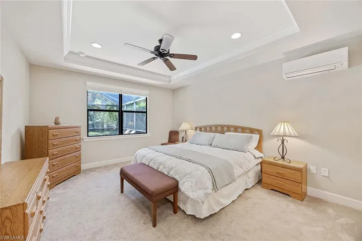 7049  Live Oak  DR, Naples, FL 34114