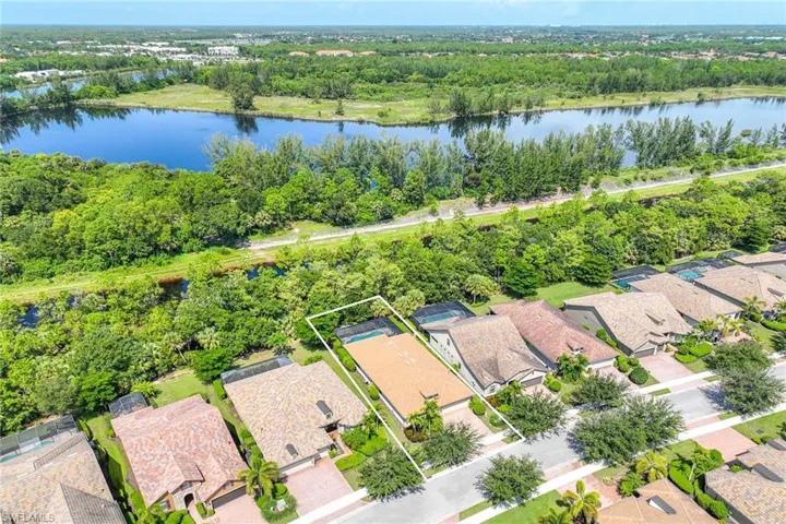 7049  Live Oak  DR, Naples, FL 34114