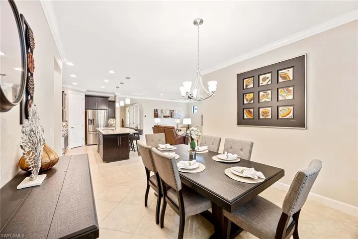 7049  Live Oak  DR, Naples, FL 34114