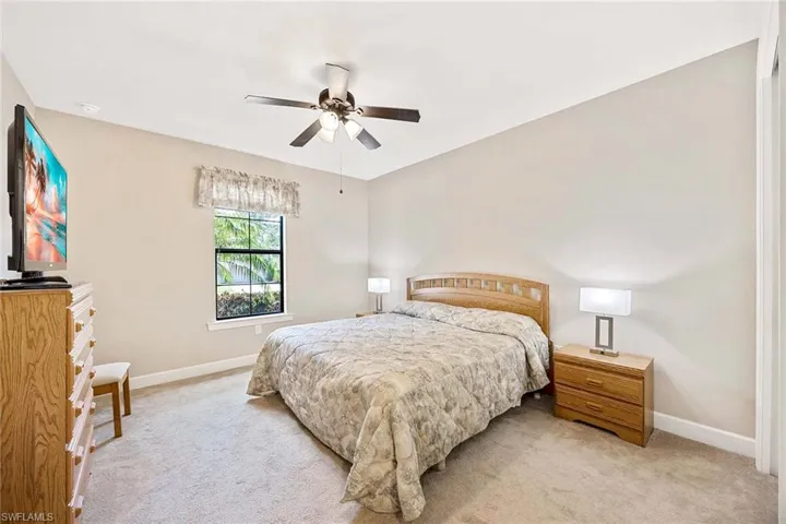 7049  Live Oak  DR, Naples, FL 34114