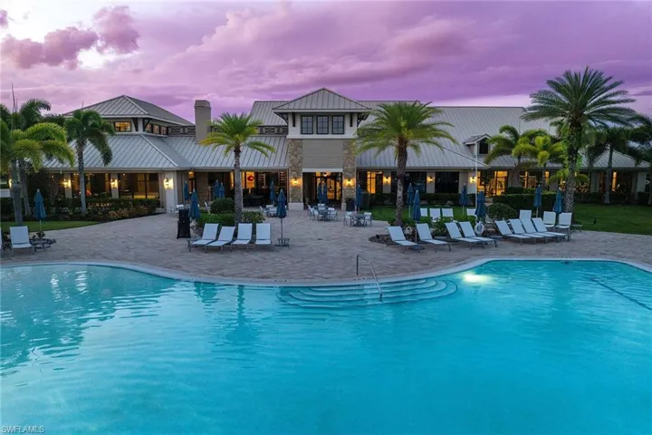7049  Live Oak  DR, Naples, FL 34114