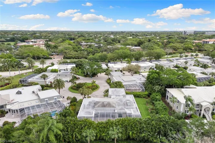 5949  Chanteclair  DR, Naples, FL 34108