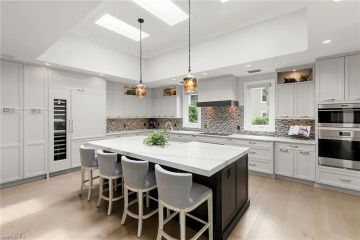 5949  Chanteclair  DR, Naples, FL 34108