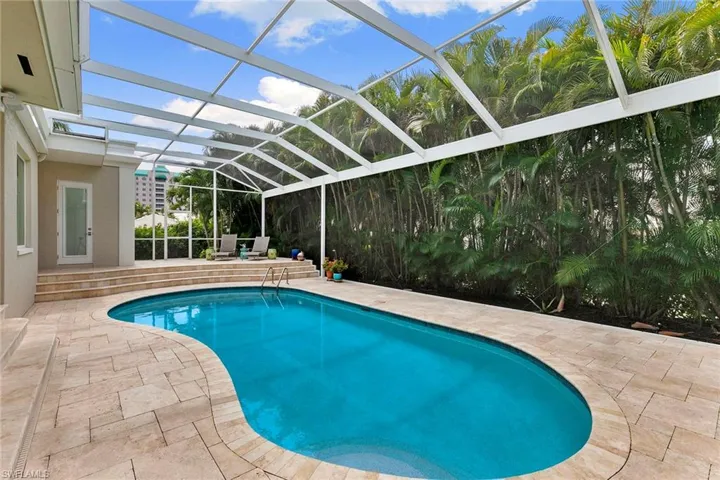 5949  Chanteclair  DR, Naples, FL 34108