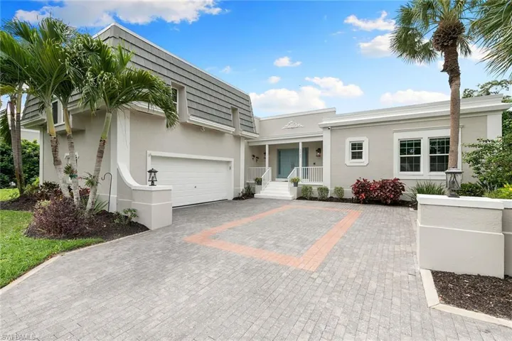 5949  Chanteclair  DR, Naples, FL 34108