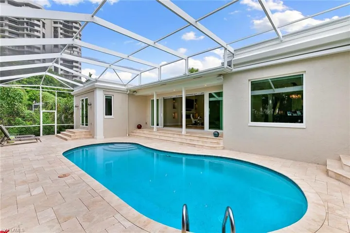 5949  Chanteclair  DR, Naples, FL 34108