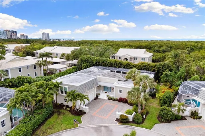 5949  Chanteclair  DR, Naples, FL 34108
