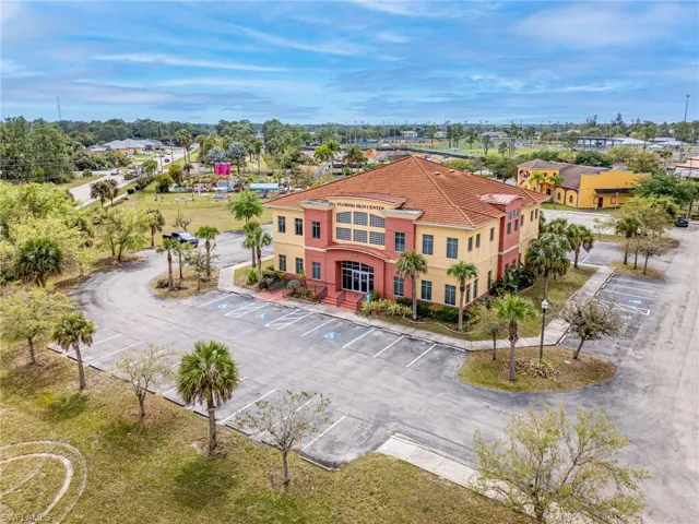615  Williams  AVE, Lehigh Acres, FL 33971