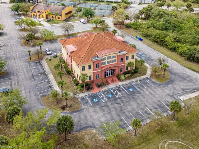 615  Williams  AVE, Lehigh Acres, FL 33971