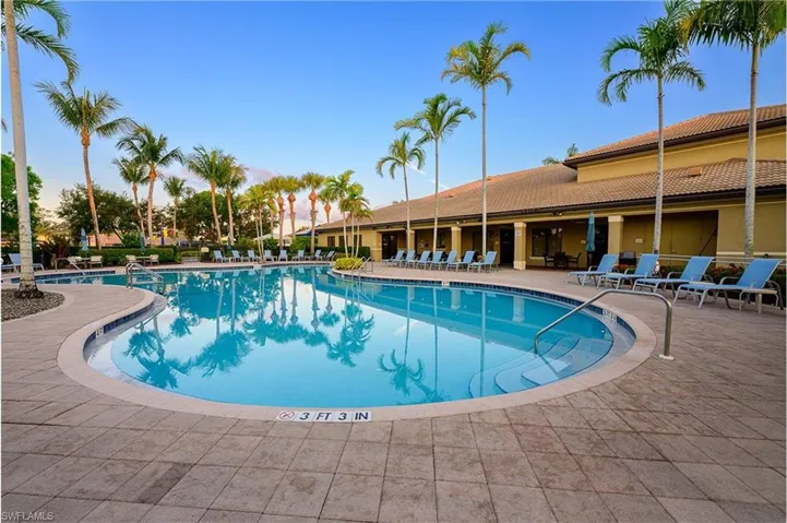 6631 Monterey Pt, Naples, Florida 34105