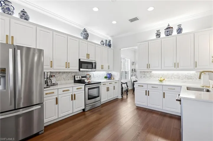 6631 Monterey Pt, Naples, Florida 34105